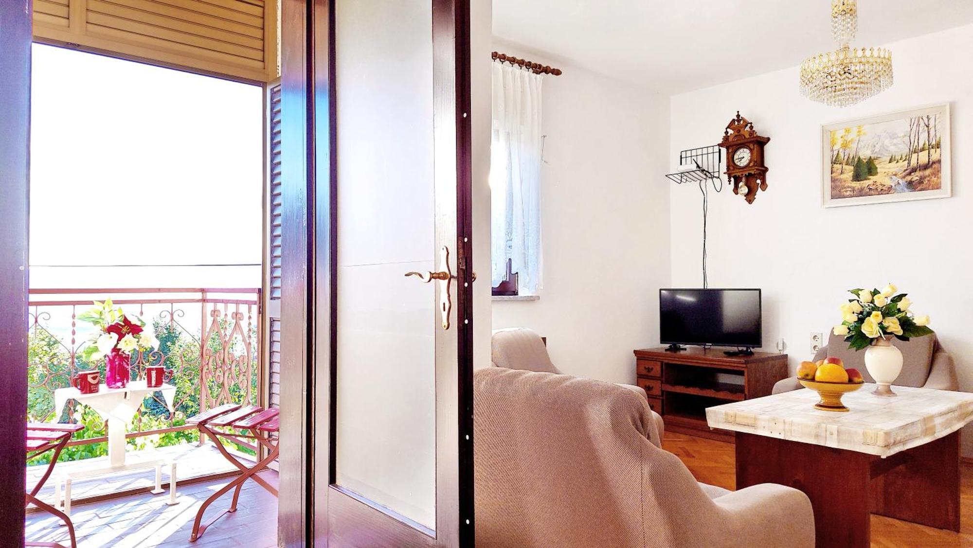 Holiday House With Seaview เซนญ์ ภายนอก รูปภาพ
