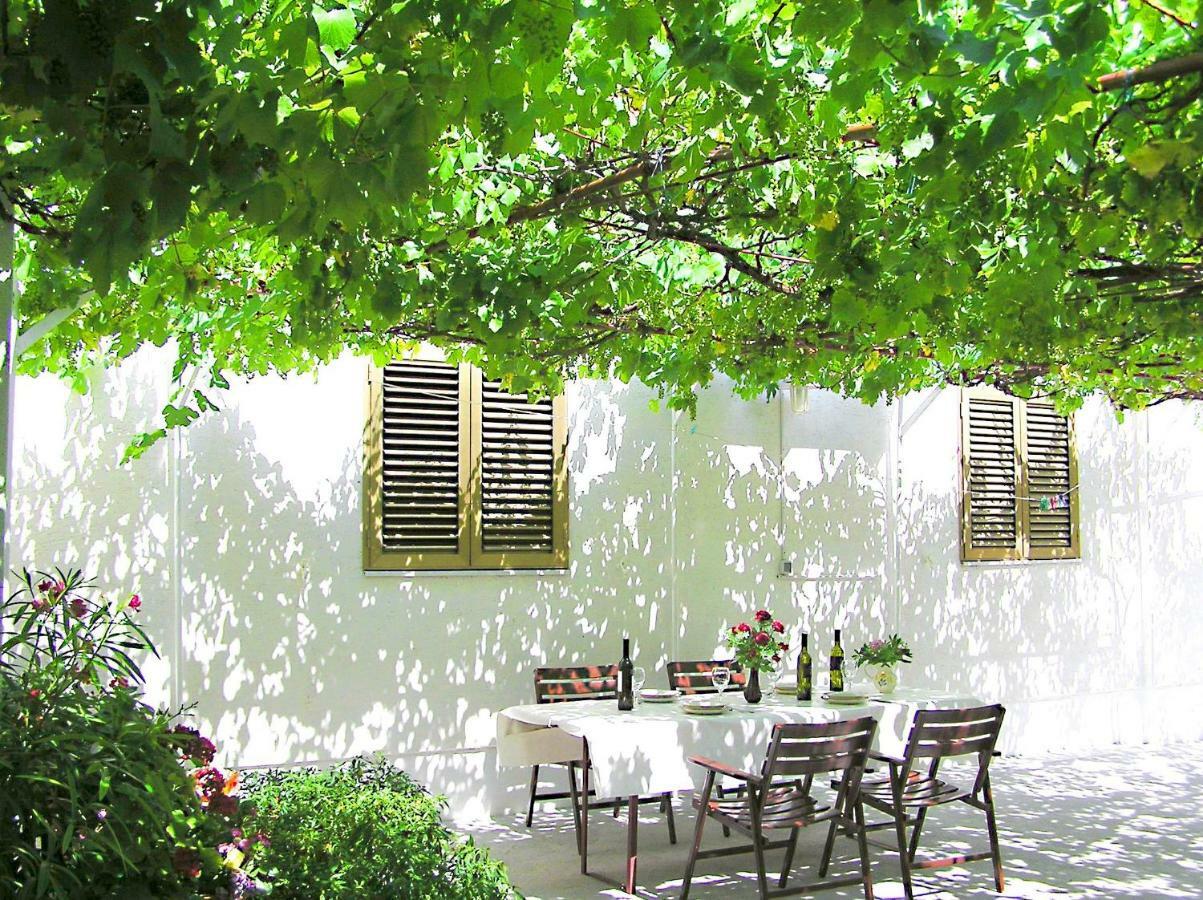 Holiday House With Seaview เซนญ์ ภายนอก รูปภาพ